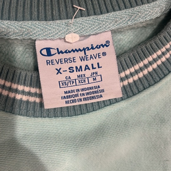 Champion Sweatshirt - Picture 3 of 3